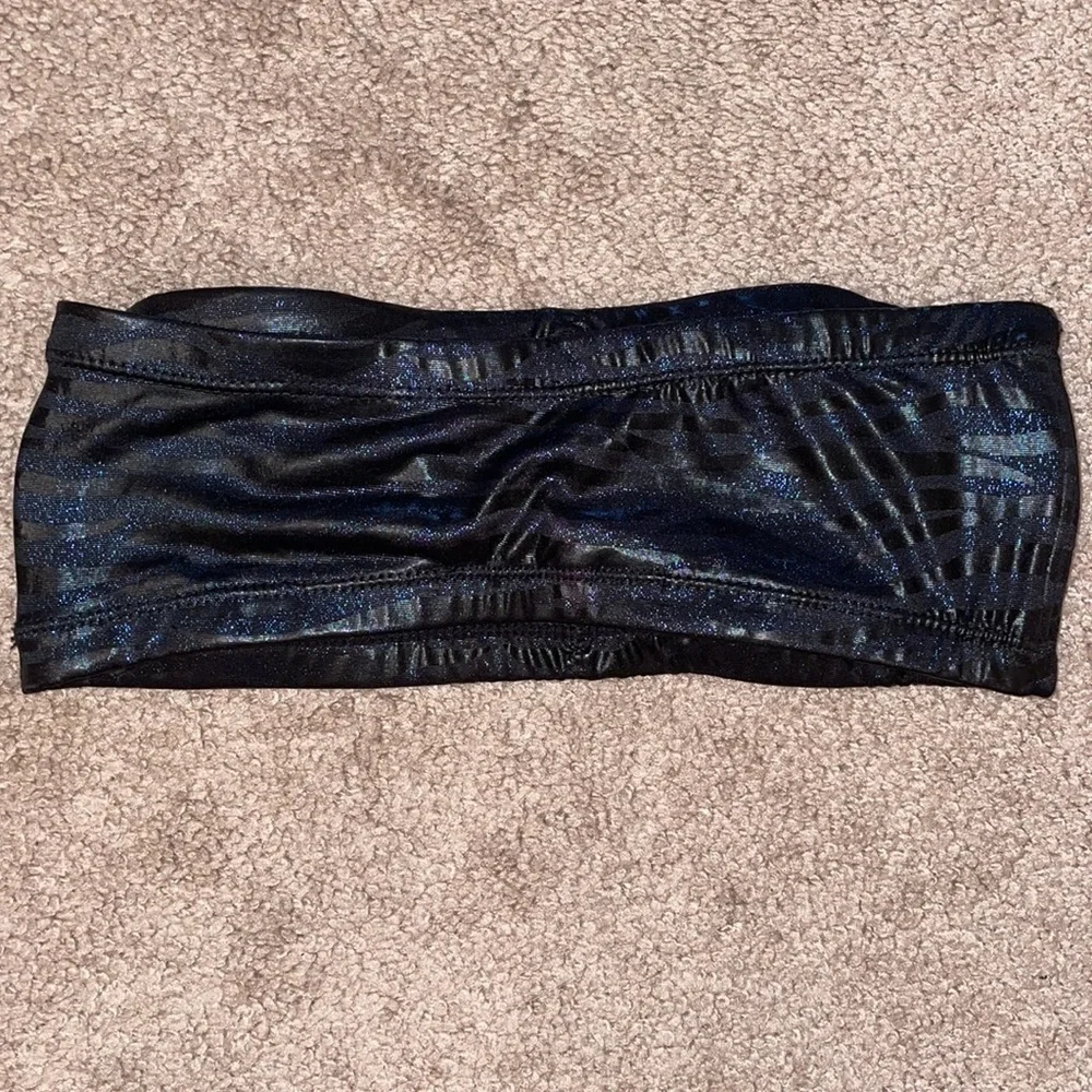 CHARLOTTE RUSE Dark glitter blue/black bandeau bra in women’s size Medium